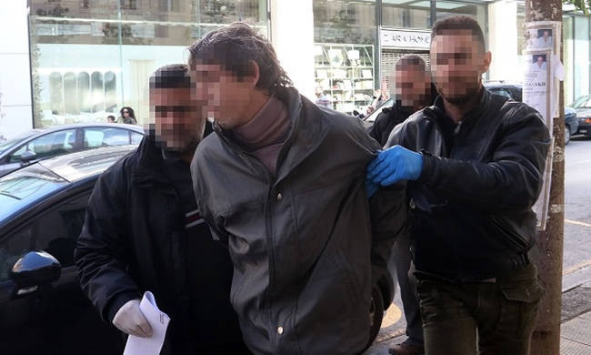 Σοκάρει ο πατροκτόνος στην Κρήτη: «Μεταμορφώνομαι και γίνομαι βίαιος»